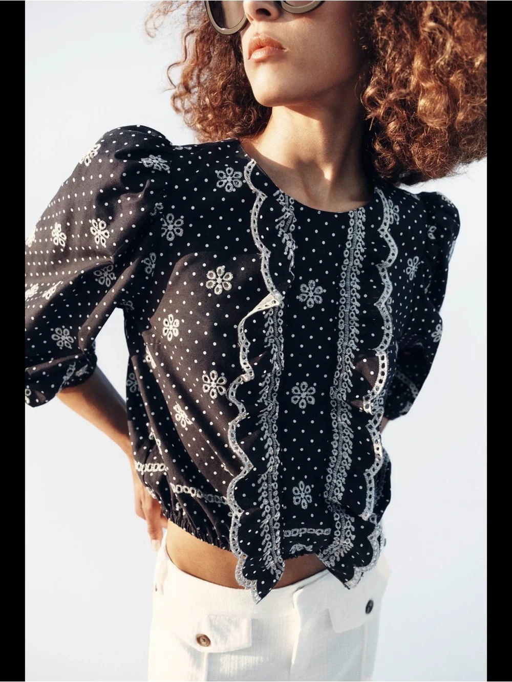 NWT Zara Women's Navy & White Embroidered Puff-Sleeve Blouse